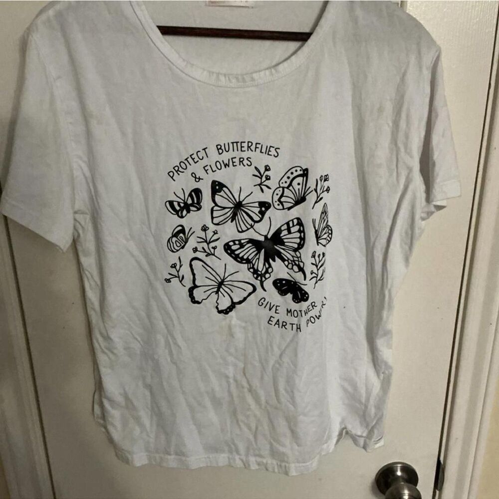Romwe Women's White T-shirt